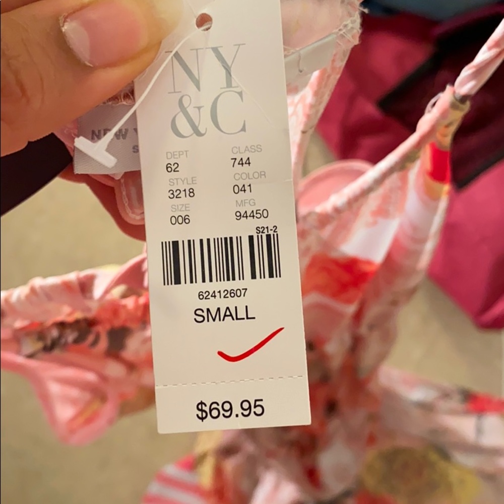 New York & Company floral dress - Picture 4 of 4